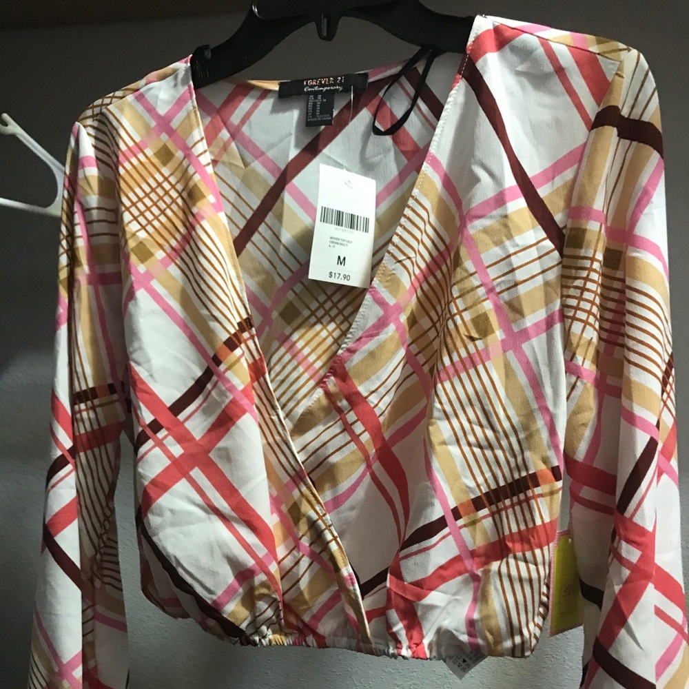Forever 21 top, blouse. New with tags.